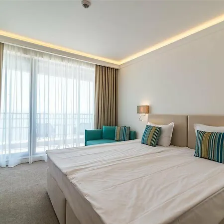 Nympha, Riviera Complex 4*